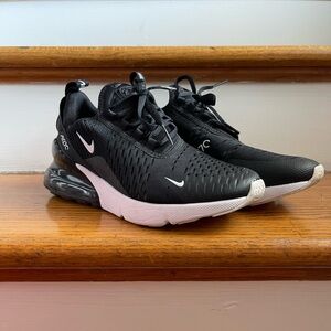 Nike AirMax 270